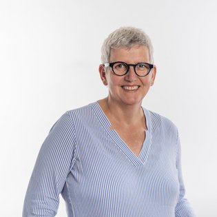 Projektmitarbeiterin Adelheid von Spee